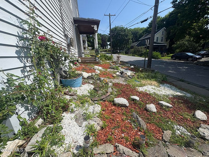 5th image of 5 Spring Street