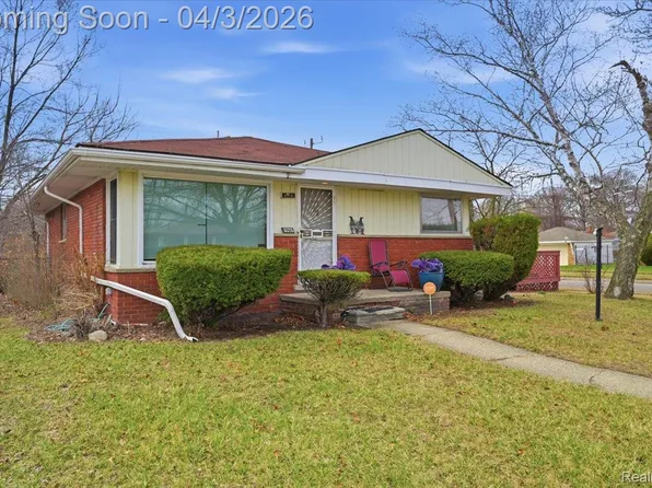 19947 Woodbine St, Detroit, MI 48219