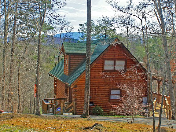 sits on a private lot