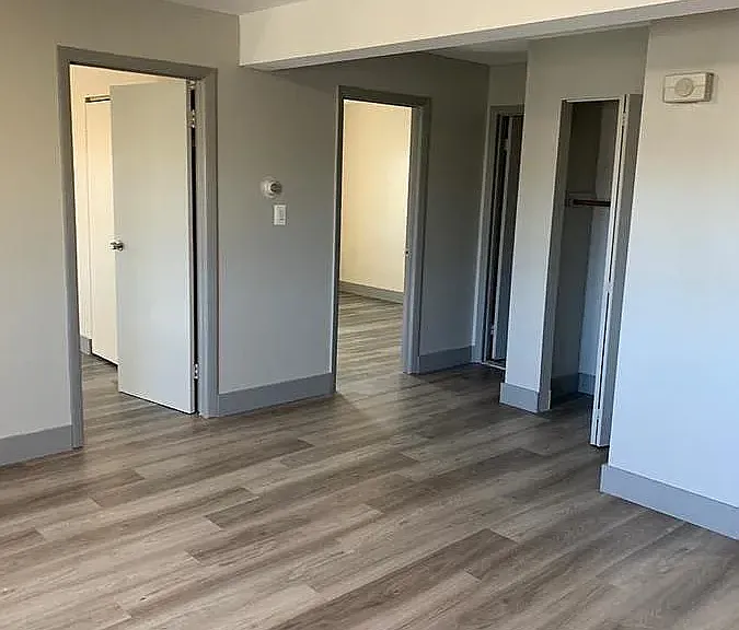 76 Bingham St #7 — Photo 6