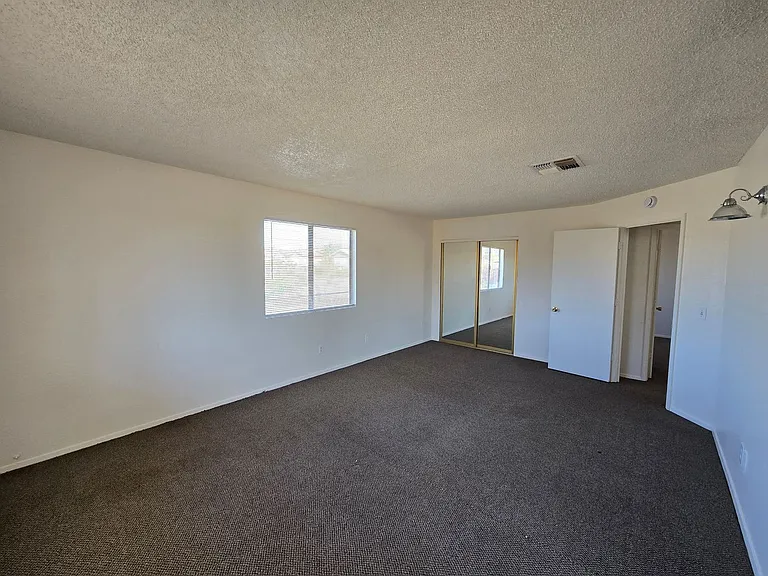 72211 Sunnyvale Dr — Photo 10