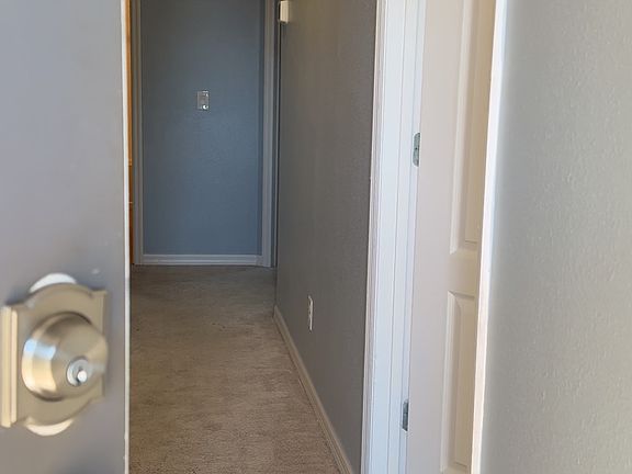 5th image of 176 Jensen Dr