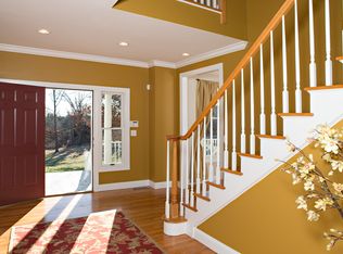 30 Eagles View Ln, Lagrangeville, NY 12540