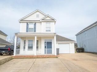 923 Saint Andrews Ln, Starkville, MS 39759
