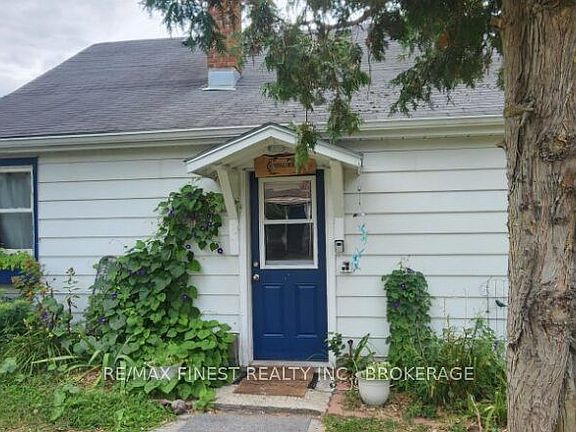 3rd image of 21 Furlong Rd