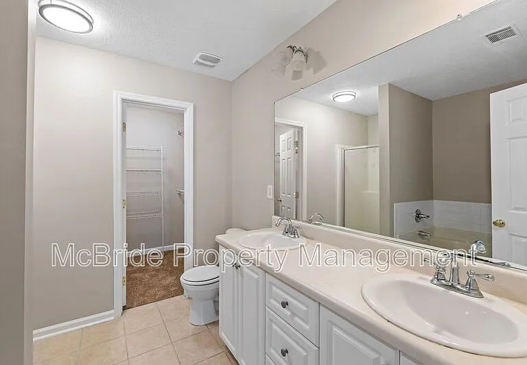 2908 Carey Ct — Photo 8