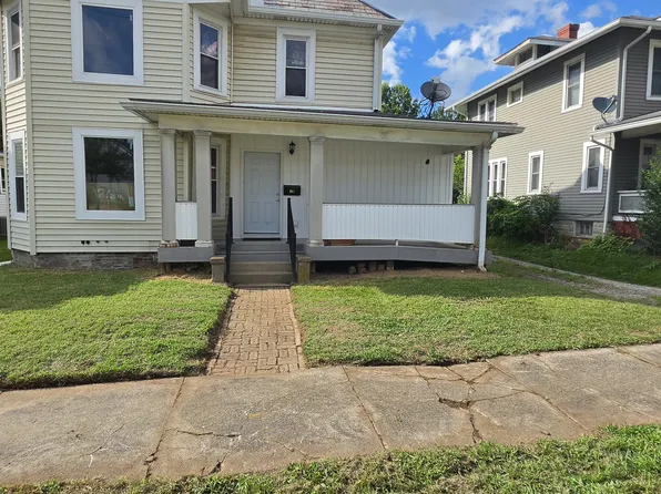 1017 Greene St, Marietta, OH 45750