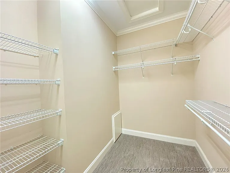 411 Gallery Dr #201 — Photo 17