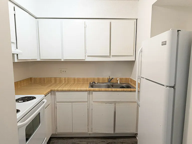 Kitchen Kitchen