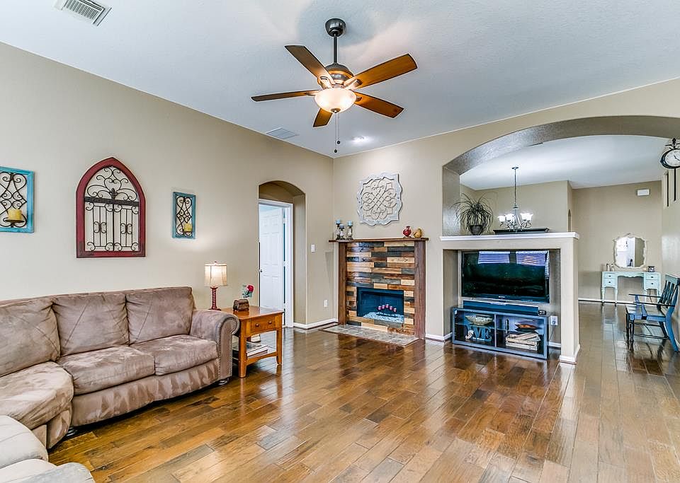 1st image of 17939 Rose Hill Park Ln