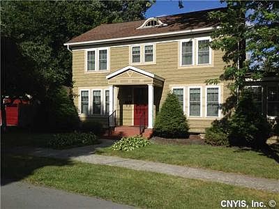 1st image of 11203 Myrtle Ave