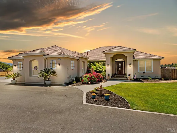 534 Mountain View Avenue, Santa Rosa, CA 95407