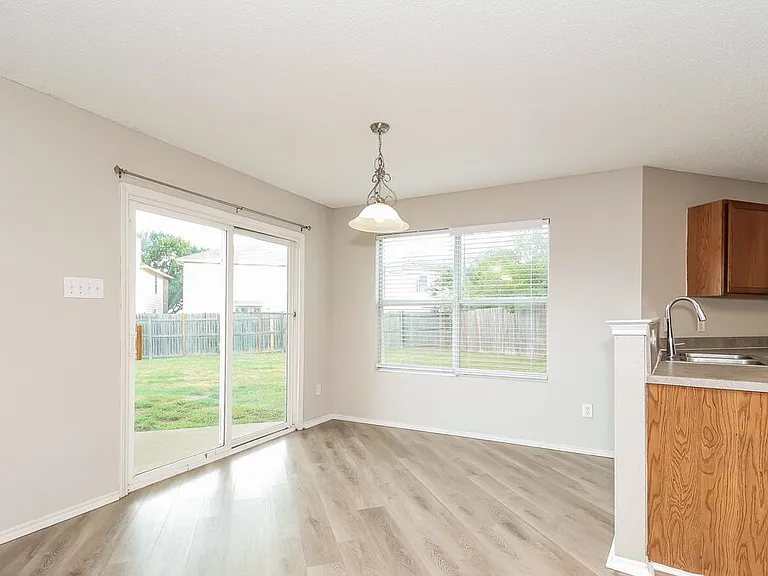 316 Dakota Ridge Dr — Photo 6
