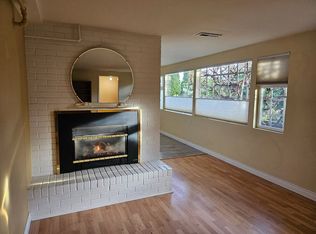 10701 Lakeside Ave NE #B, Seattle, WA 98125