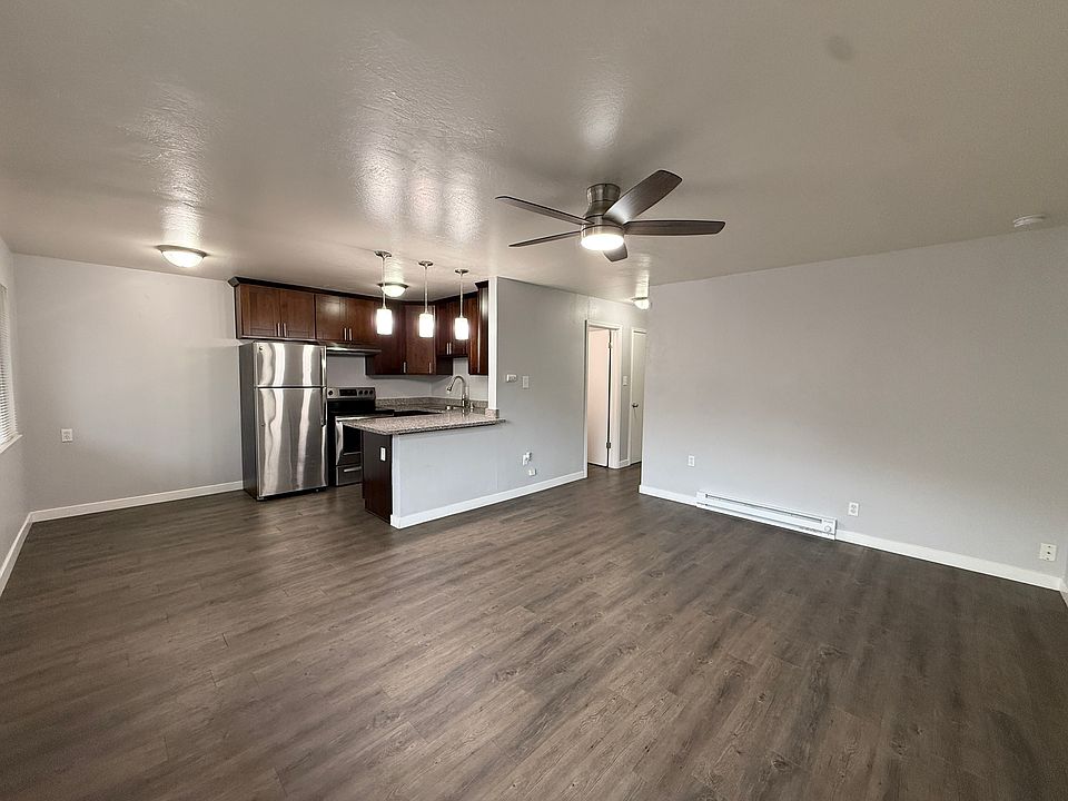 1st image of 734 E 20th St APT 3