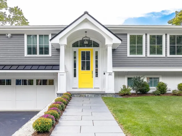 22 Fox Hill Dr, Natick, MA 01760