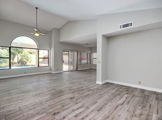 1827 N Salem, Mesa, AZ 85205