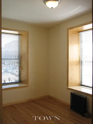 Rented by Town Residential | media 10