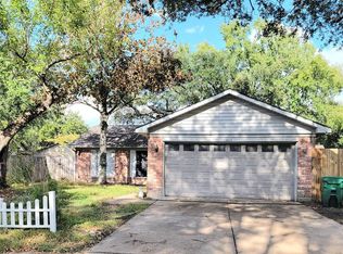 1011 Western Hills Dr, Katy, TX 77450