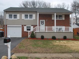 31 Dempsey Dr, Newark, DE 19713