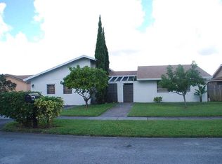 16614 SW 103rd Ct, Miami, FL 33157