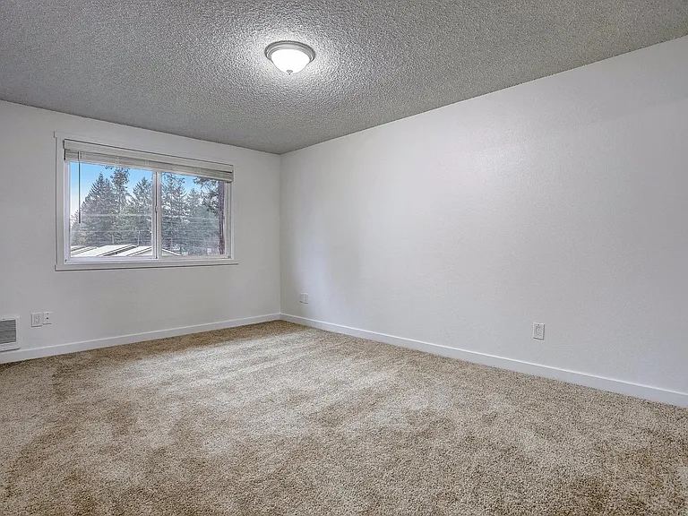 Tall Tree Manor — Photo 26