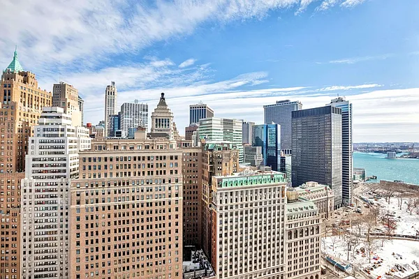 Rented by City Connections Realty | media 8