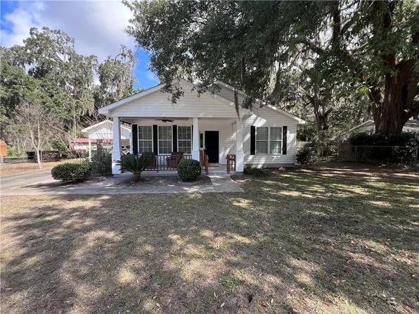 105 N End Dr, Brunswick, GA 31525