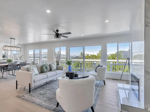 18 Tilden Drive, Novato, CA 94947