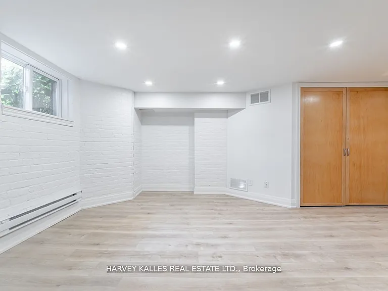 44 Browning Ave #BASEMENT — Photo 8