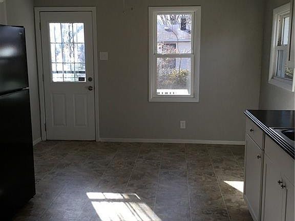 5th image of 3728 N Irvington Ave