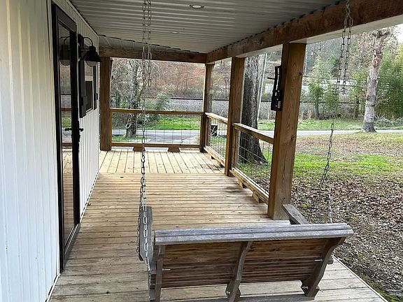 2nd image of 1161 Sim Goodwin Rd SW