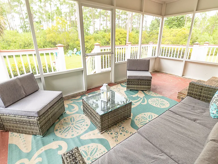 Screened in patio
