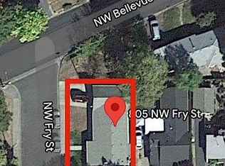 805 NW Fry St, Grants Pass, OR