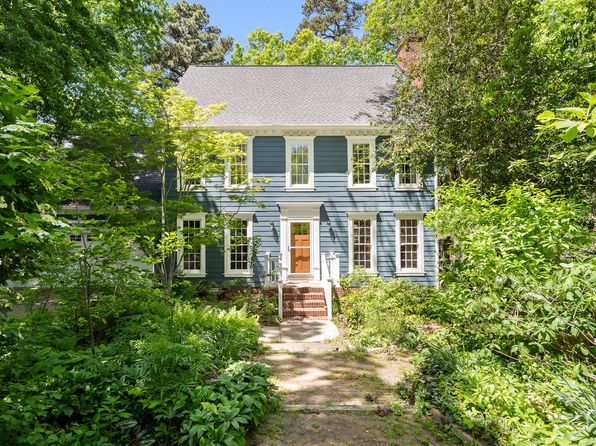 1011 New Chester Ct