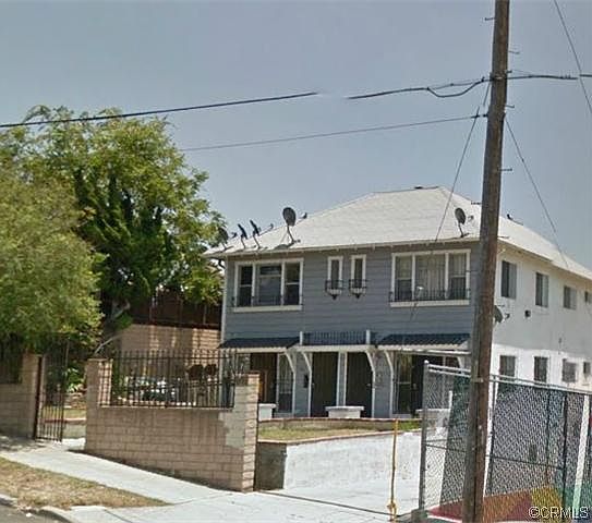 1st image of 3362 Jeffries Ave