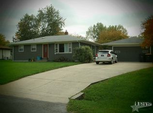 5118 Ann Hackley Dr, Fort Wayne, IN 46835