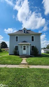 205 Park St, Garwin, IA, 50632
