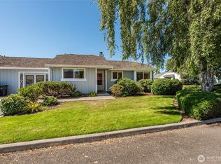 823 N Bakehouse Ct, Sequim, WA