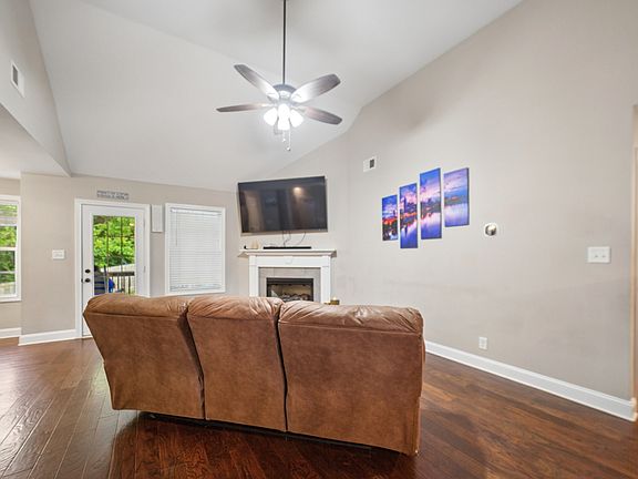 5th image of 1132 Racker Dr