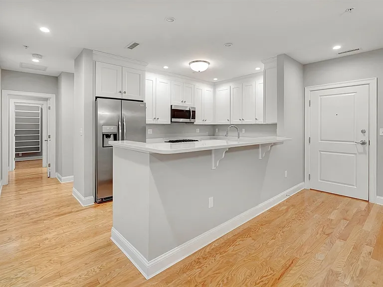 2 Inwood Dr #1009 — Photo 7