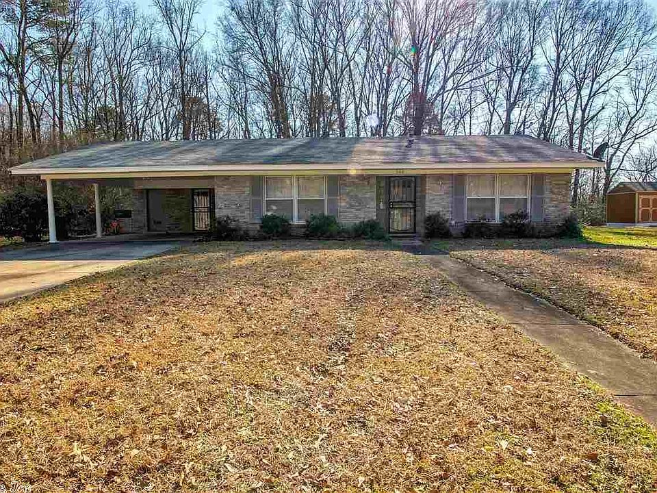 1st image of 306 Steve Dr
