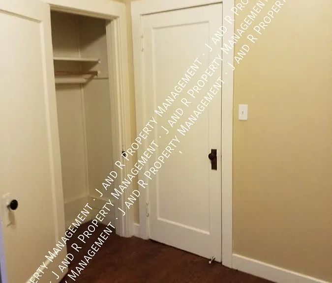 4311 V St #2 — Photo 10