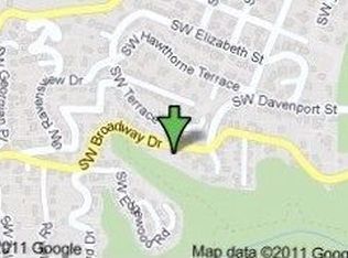 1750 SW Broadway Dr, Portland, OR 97201