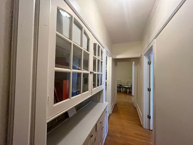 1030 N Marshall St — Photo 13