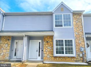 6 Arnold Pl, Newark, DE 19702