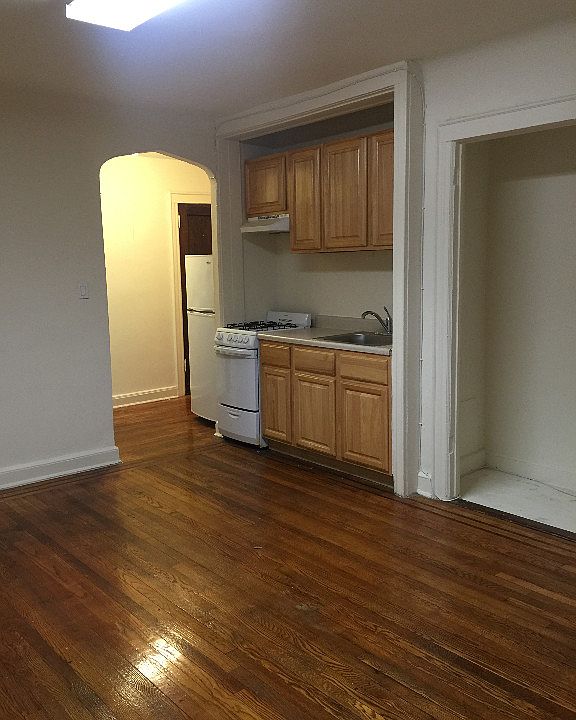 1st image of 177 Grand St APT 2P