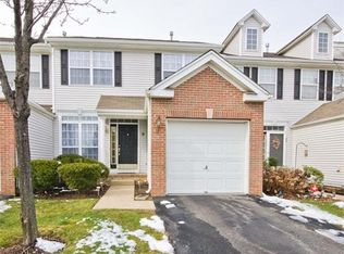 9 Schlottfeld Ln, Parlin, NJ 08859