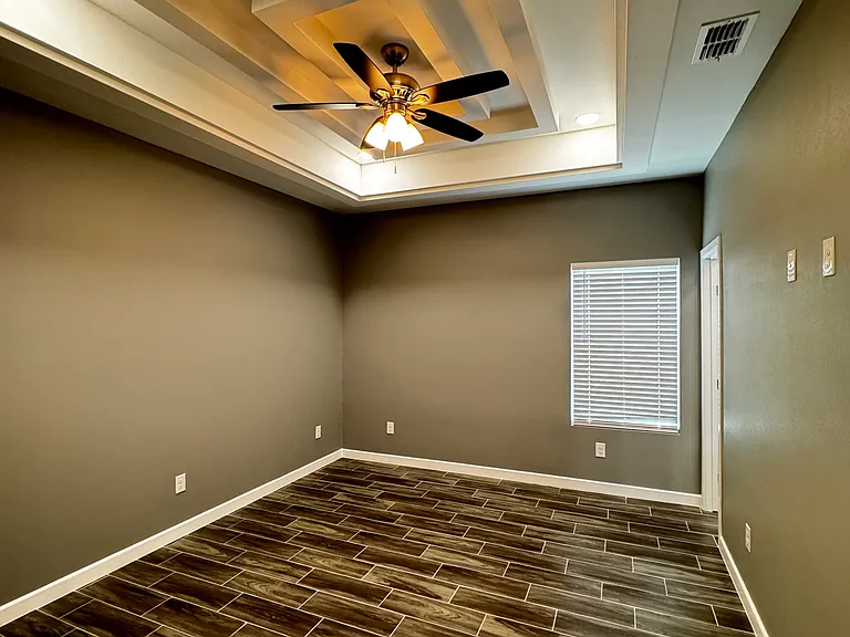 3704 Ventura Ave #3 — Photo 7