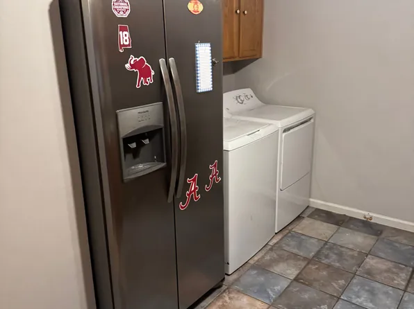 2950 Meadowlark Ln, Northport, AL 35476